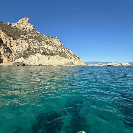 Marekiaro Δωμάτια σε οικογενειακή κατοικία